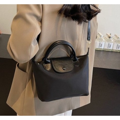 秋季新款登場 ✨👜 「餃子包」-細節圖3
