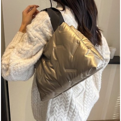 👜✨ 歐美感必收 ✨亮面腋下包-細節圖5