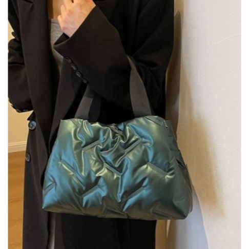 👜✨ 歐美感必收 ✨亮面腋下包-細節圖6