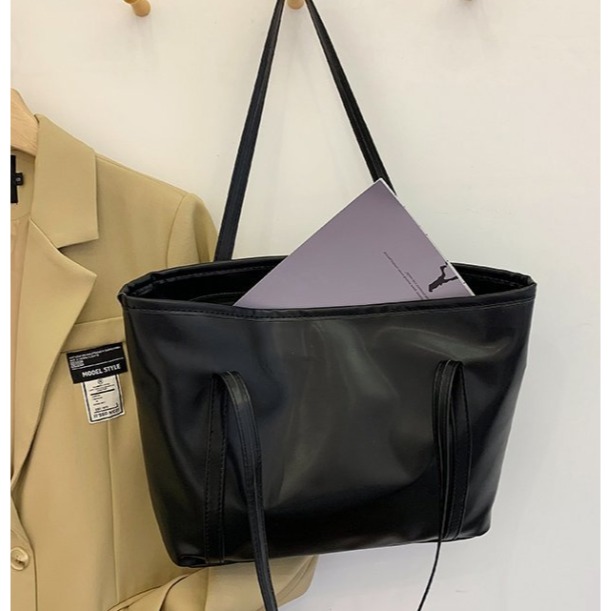 皮革風質感大托特包-細節圖3