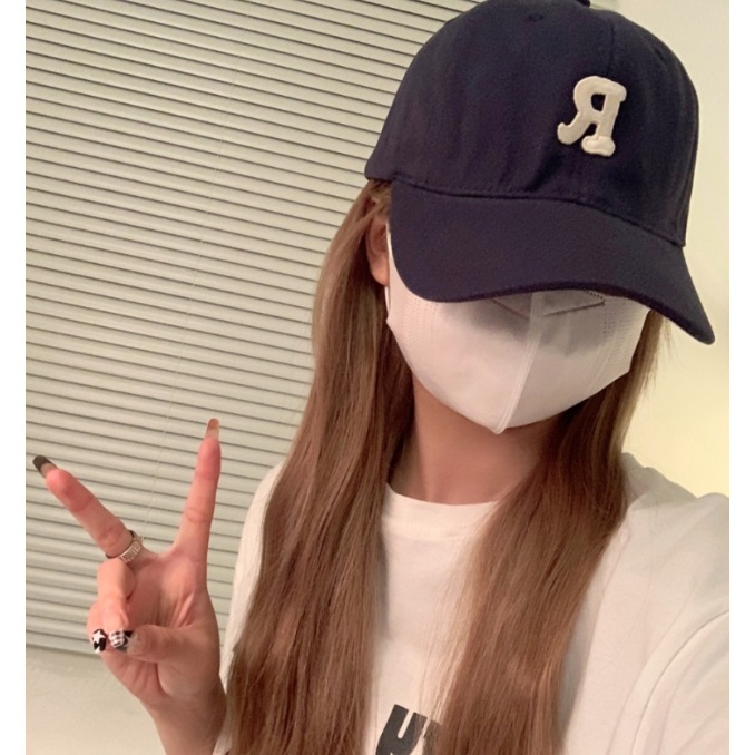 韓版高級感R字刺繡棒球帽🧢-細節圖4