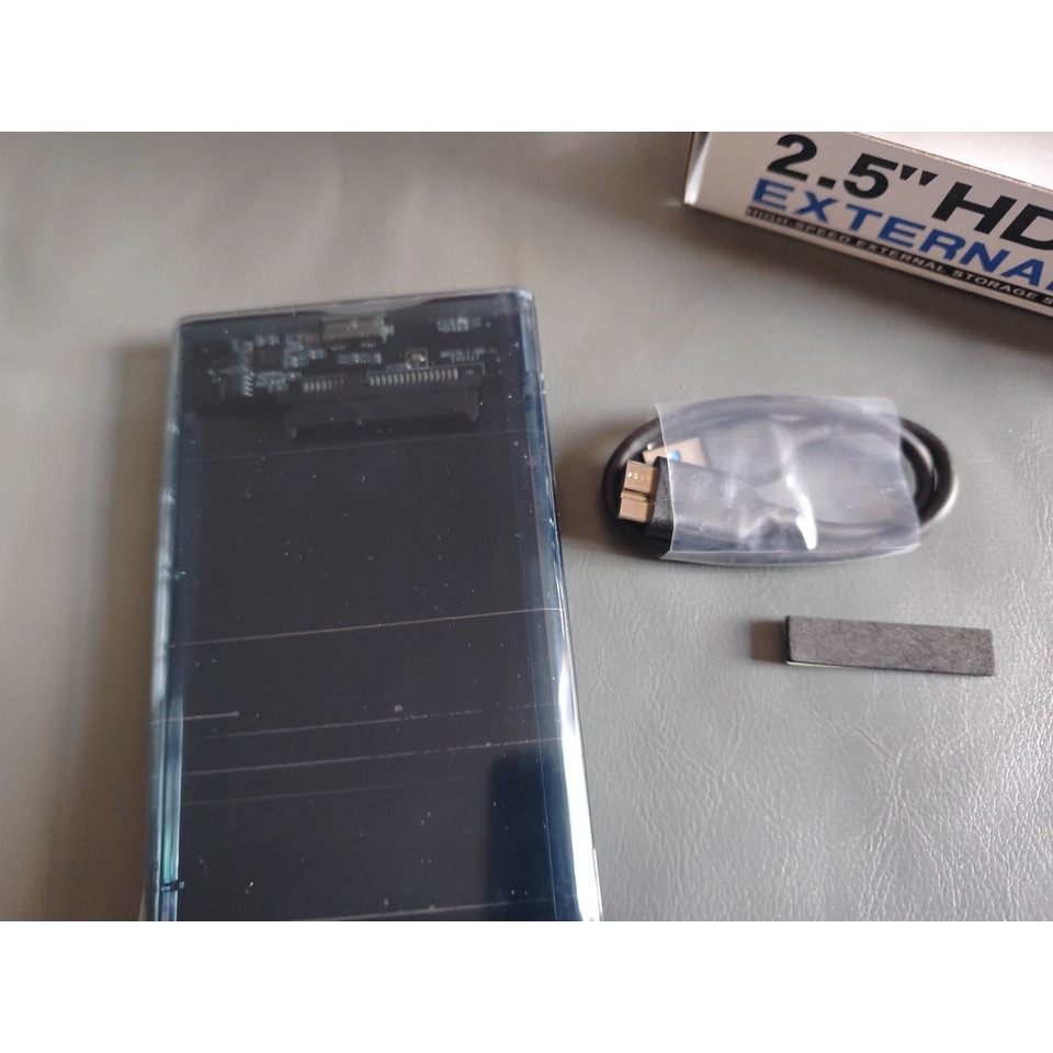 【極速黑魂】1TB 高速行動硬碟 (HGST 7200轉 + 半透灰 USB 3.0 外接盒)-細節圖3