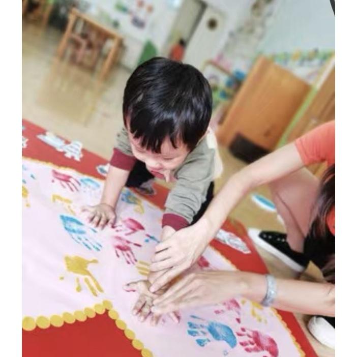 台灣現貨！幼教推薦～幼兒園兒童大號手指畫印泥環保可水洗繪畫顏料手掌拓印塗鴉手印盤-細節圖4