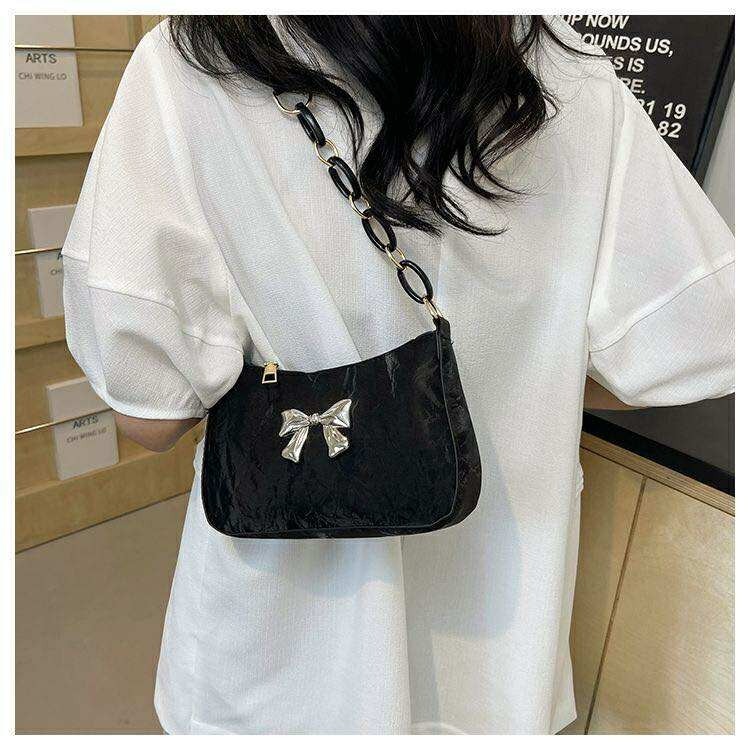 黑