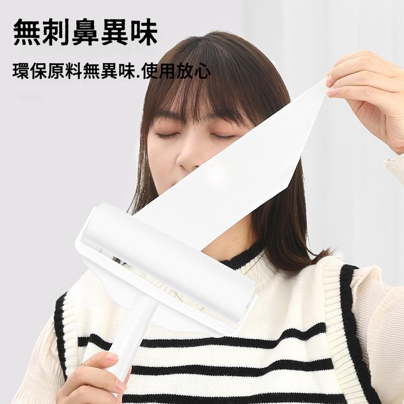 🔴台灣現貨+發票 黏毛器替換卷芯 可撕式滾輪黏毛器 黏毛紙 捲筒黏紙 替換膠紙捲 地毯毛屑 灰塵 清潔 除塵 滾輪黏毛器-細節圖3