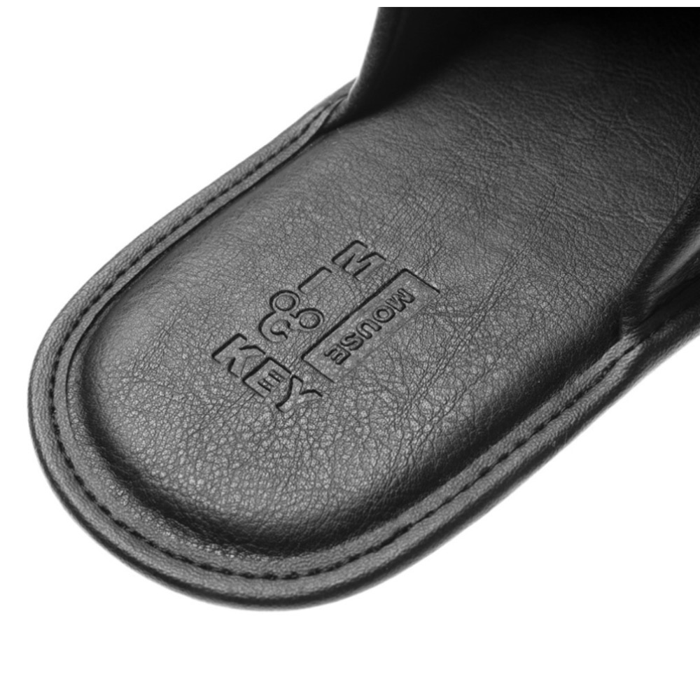 全新品便宜賣👉 HOLA 迪士尼 黑標系列 壓紋皮革拖鞋-M 台灣製-細節圖4