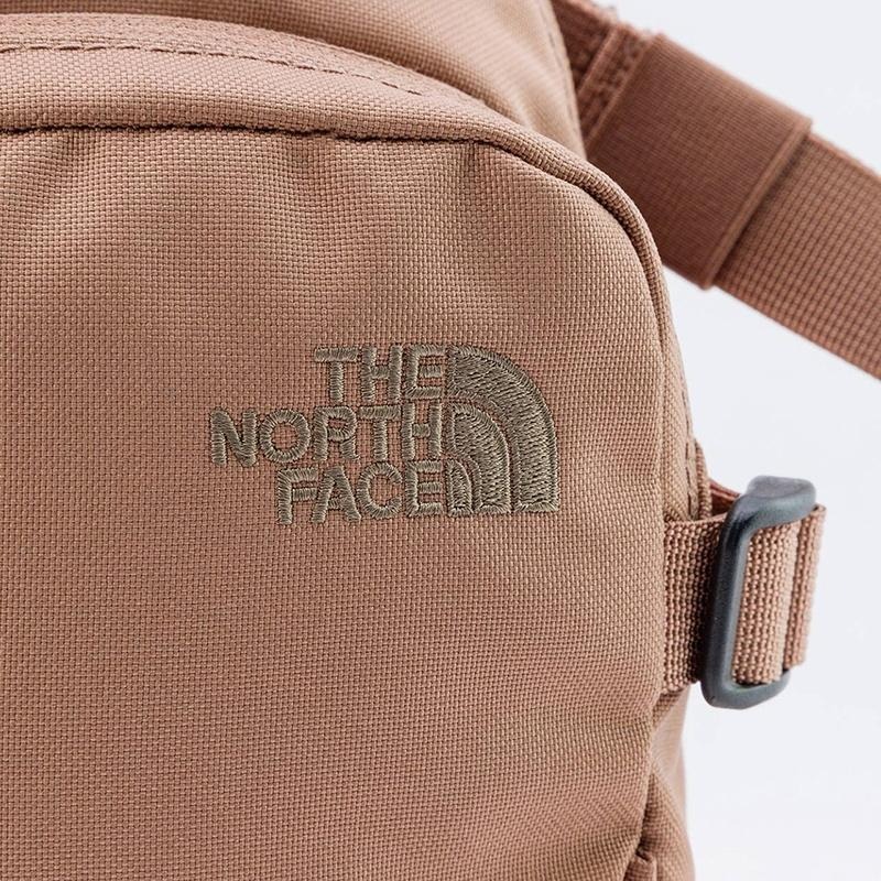 -滿3000免運-[雙和專賣店] THE NORTH FACE 3L 男女款 輕巧便攜斜背小包/8C6F/煙燻棕-細節圖5