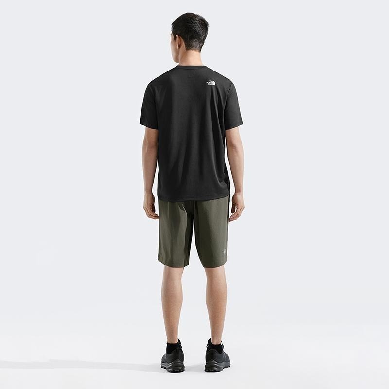 -滿3000免運-[雙和專賣店]THE NORTH FACE 男 吸濕排汗防曬LOGO短袖T恤/87VZ/黑-細節圖5