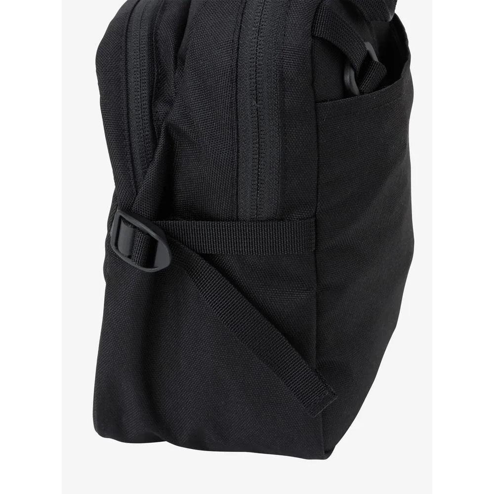 -滿3000免運-[雙和專賣店] THE NORTH FACE 3L 男女款 輕巧便攜斜背小包/8C6F/黑-細節圖6