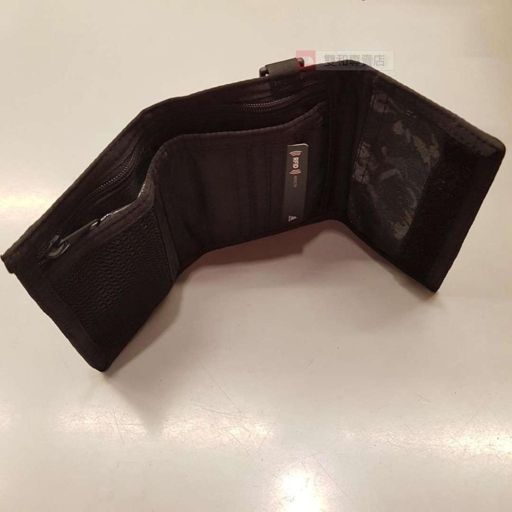 -滿3000免運-[雙和專賣店]GREGORY TRIFOLD WALLET零錢包/GG135129/闇黑印花-細節圖5