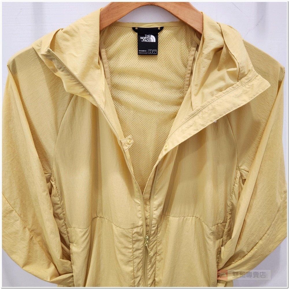 -滿3000免運-[雙和專賣店] THE NORTH FACE 女 防曬防潑水防風外套/8BWD/開心果黃-細節圖2