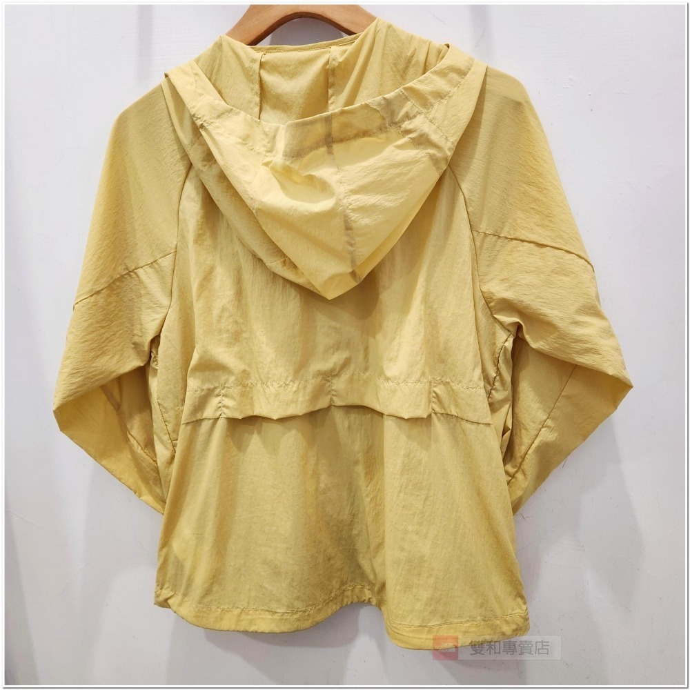 -滿3000免運-[雙和專賣店] THE NORTH FACE 女 防曬防潑水防風外套/8BWD/開心果黃-細節圖3