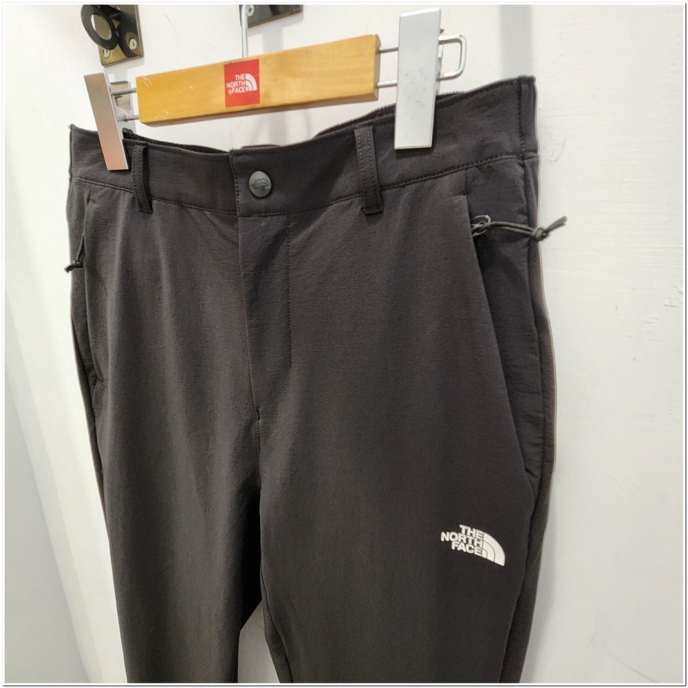 -滿3000免運-[雙和專賣店]The North Face 女 彈性快乾及踝長褲/8CJU/黑-細節圖7