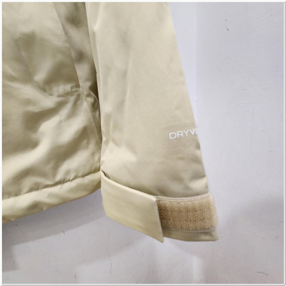 - 滿3000免運 -[雙和專賣店]THE NORTH FACE 女 DV刷毛兩件式外套/8CK3/卡其-細節圖8