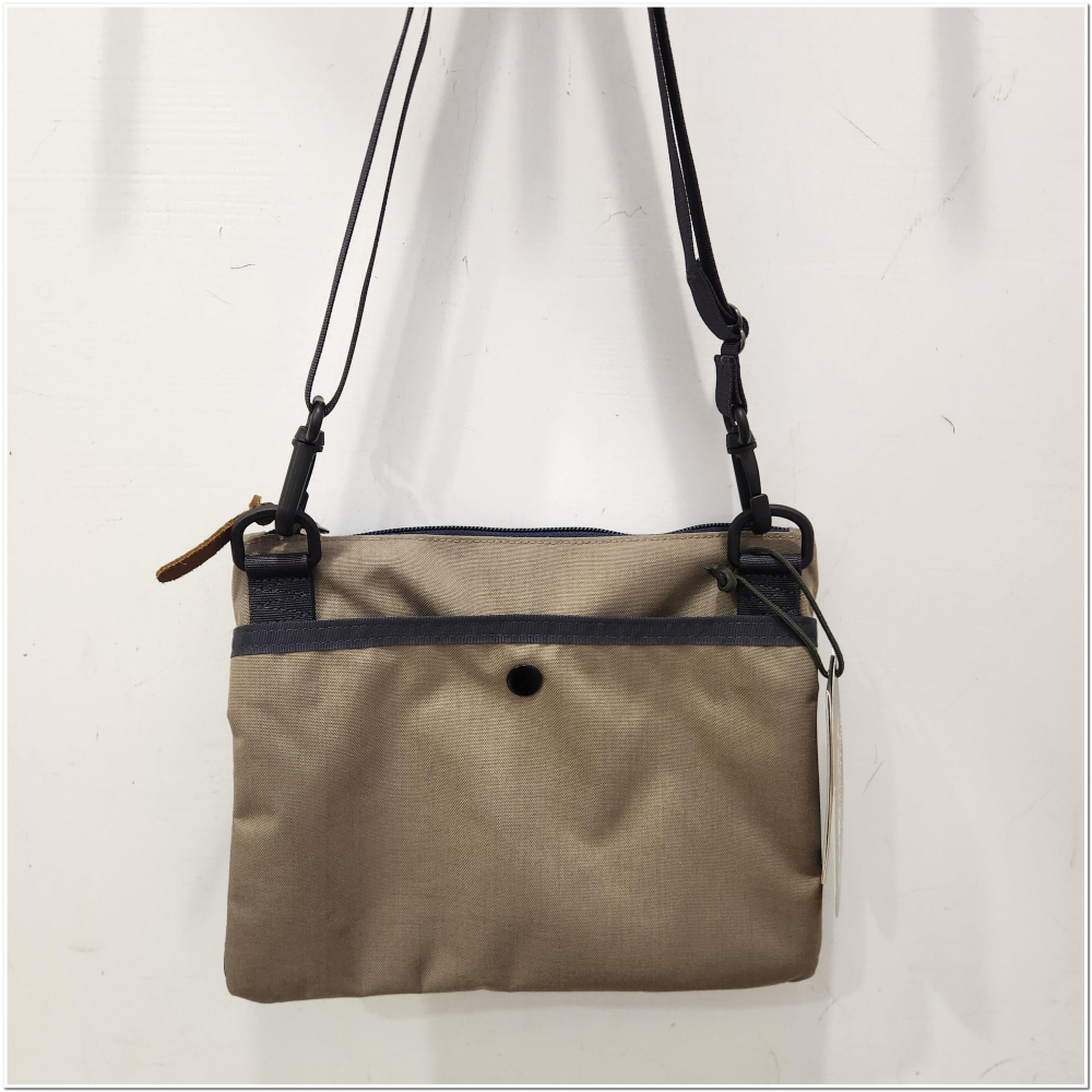 [雙和專賣店]GREGORY 2L SACOCHE/斜背包/GG109457/沙暴棕-細節圖3