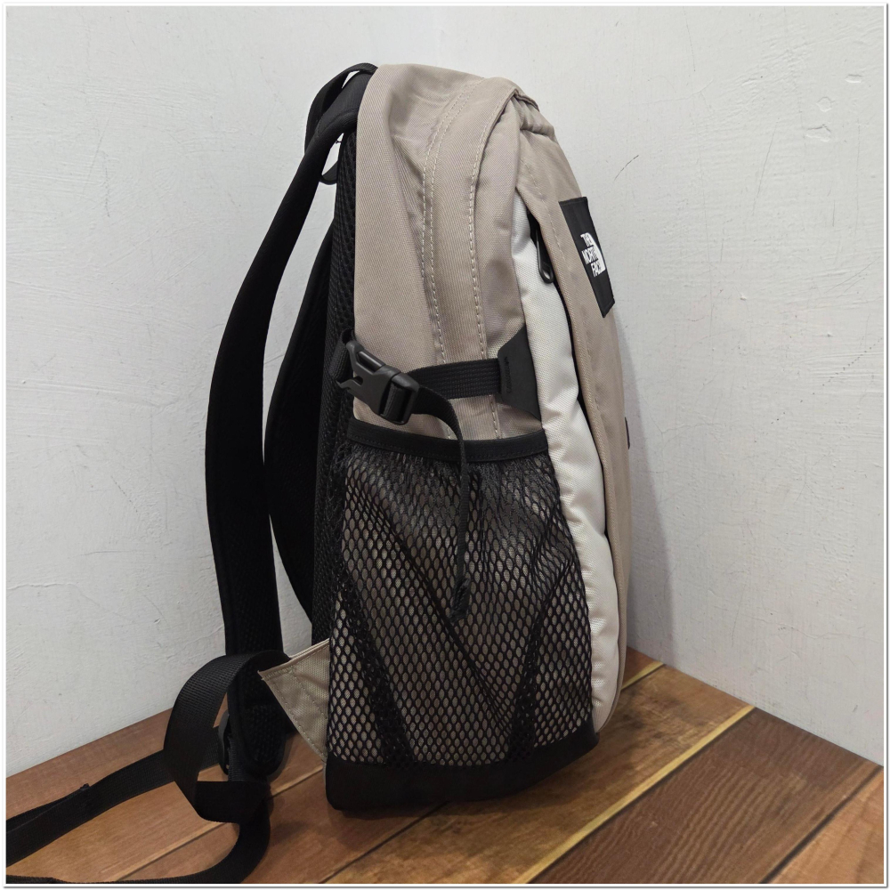 [雙和專賣店] THE NORTH FACE 12L 休閒後背包/8GJJ/灰褐-細節圖2