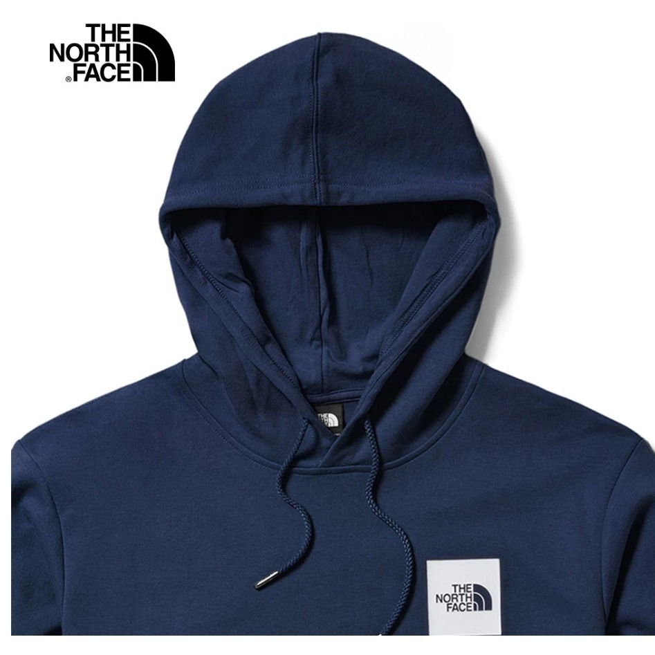 (男)【THE NORTH FACE】背部品牌設計印花寬鬆連帽大學T-深藍色 NF0A7QV28K2-細節圖3