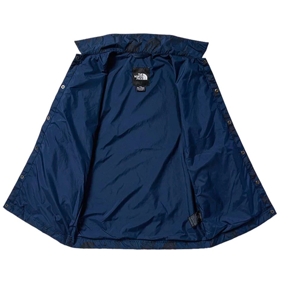 *出清特惠*(男)【THE NORTH FACE】防風防潑水滿版LOGO印花外套-海軍藍 NF0A7QTN8Q4-細節圖2