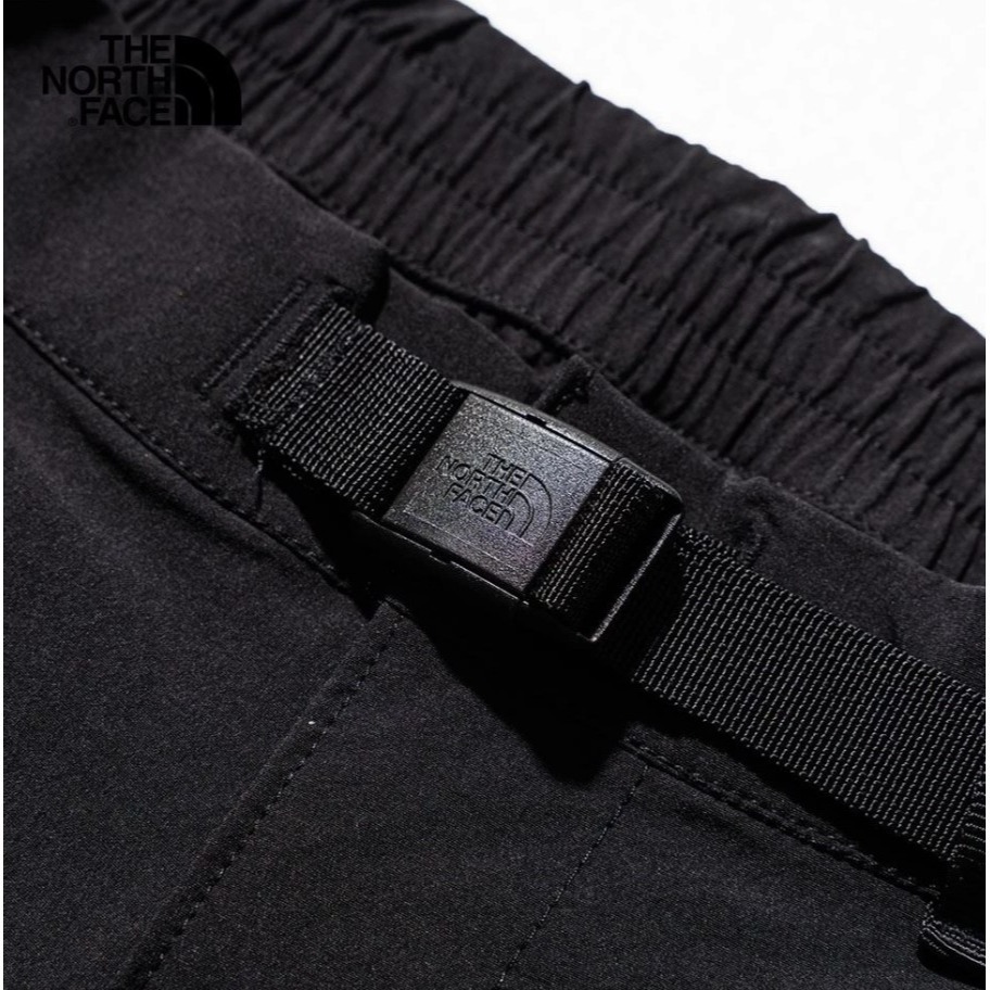 (男)【THE NORTH FACE】FlashDry吸溼排汗短褲-黑色 NF0A46KZJK3-細節圖5