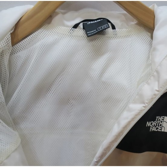 *過季出清*(女)【THE NORTH FACE】防水透氣衝鋒連帽外套-米白 NF0A5K2XR0G-細節圖4