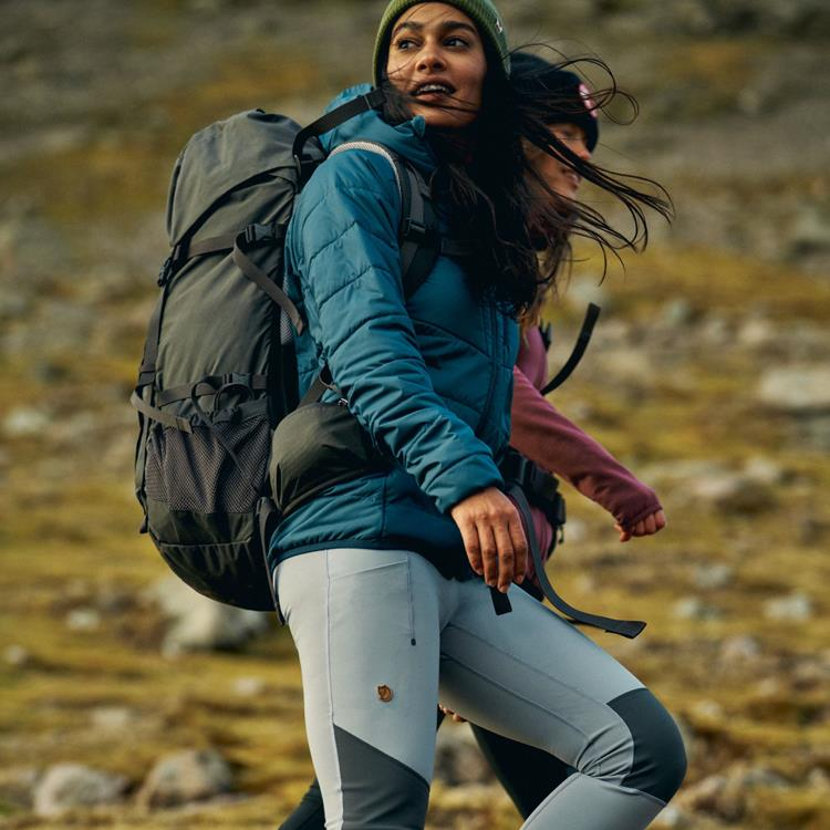 (女)【北極狐 Fjallraven】 Abisko Varm 彈性緊身褲(剩S)石灰鐵灰 84790-055-048-細節圖6