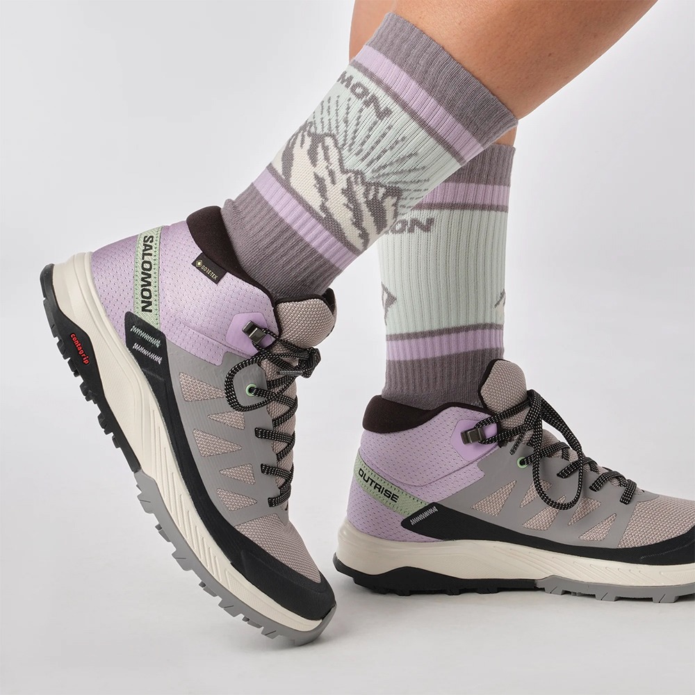 *出清特惠*(女)【SALOMON】OUTRISE MID GTX  中筒登山鞋-灰粉 L47160600-細節圖6