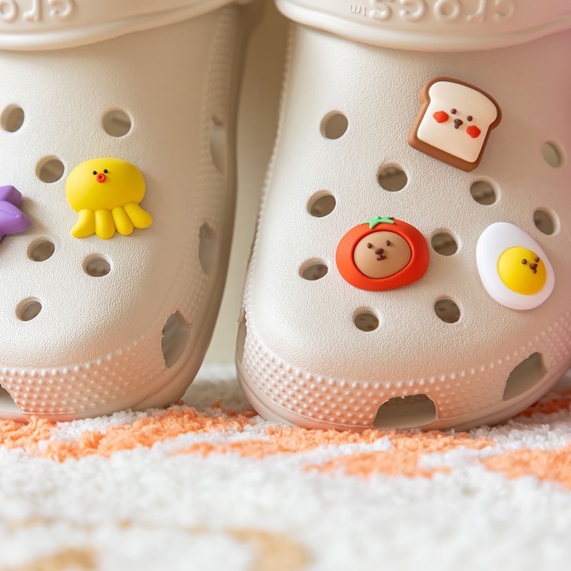 現貨 𝒃𝒊𝒈𝒃𝒐𝒔𝒔ᵏᵒʳᵉᵃ 韓國正品 🇰🇷 洞洞鞋鞋扣 CROCS鞋扣 洞洞鞋飾品-細節圖9