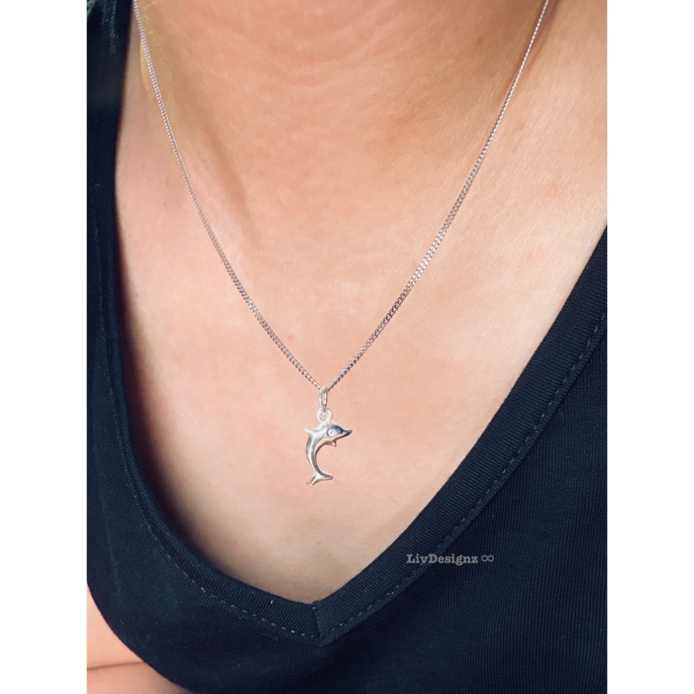 LivDesignz-現貨-925純銀義大利銀項鍊-海洋系列-925純銀海豚項鍊-細節圖3