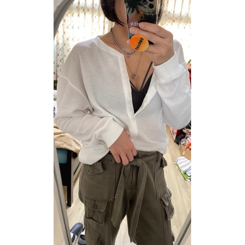 現貨 實拍LOVE MOM華夫格肌理感隨性排釦開襟上衣啾咪史派克黑妞私藏-細節圖9