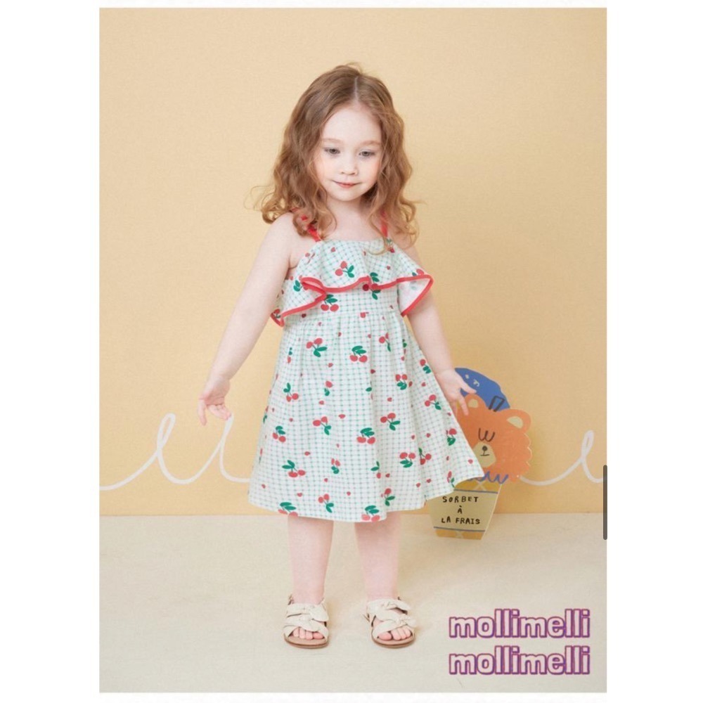 【正韓MOLLIMELLI】櫻桃格紋吊帶洋裝｜女童夏季洋裝｜夏季薄款｜可愛俏皮洋裝-細節圖5