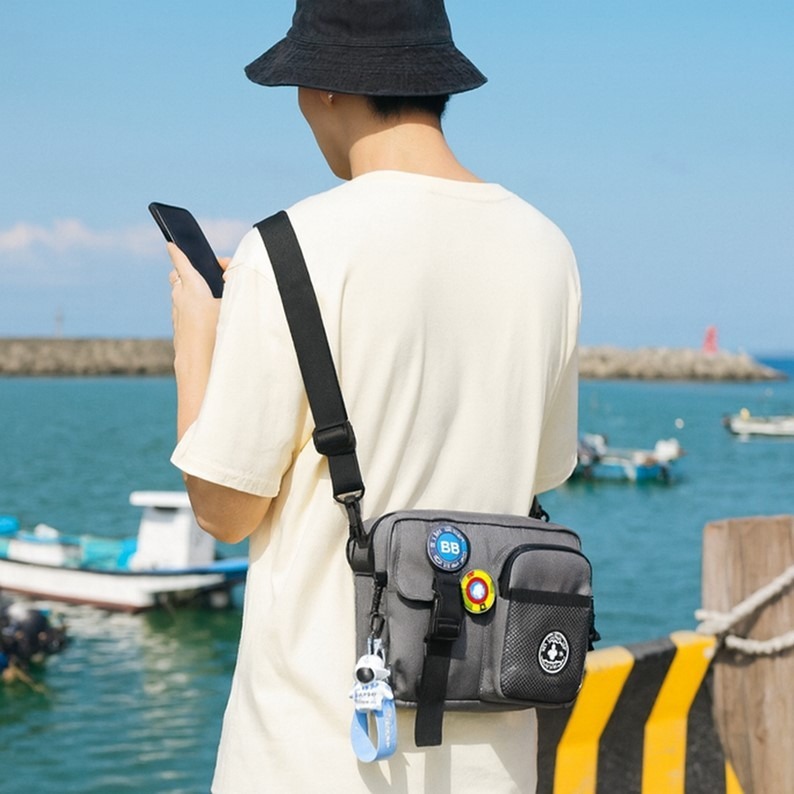 郵差帆布側背包 郵差包 單肩包 側背包 帆布背包 斜背包 帆布包 帆布斜背包 斜挎包 牛津包 尼龍斜背包 斜肩包-細節圖10