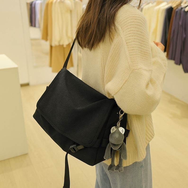 郵差包 帆布包 單肩包 側背包 大容量 多夾層收納 耐磨 防潑水 輕便 百搭 韓系簡約 男女皆可 學生-細節圖9