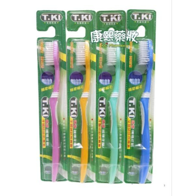 TKI 鐵齒護理牙刷（精磨細毛）顏色隨機出貨 每支$39