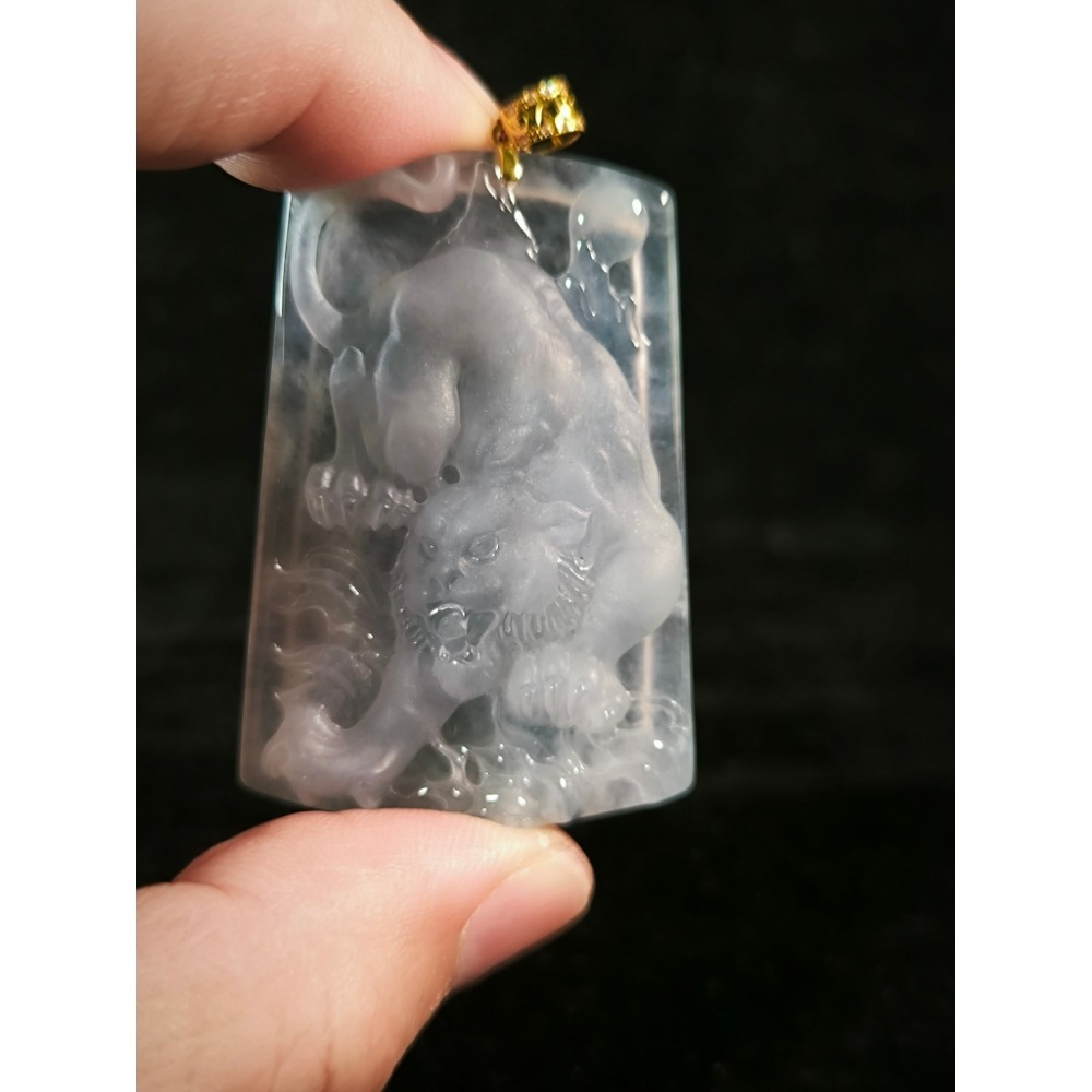 【天然緬甸A貨翡翠｜冰玻種淡紫羅蘭 下山虎】附台灣證書＋陸檢證書＋收藏盒＋18K金扣頭-細節圖7