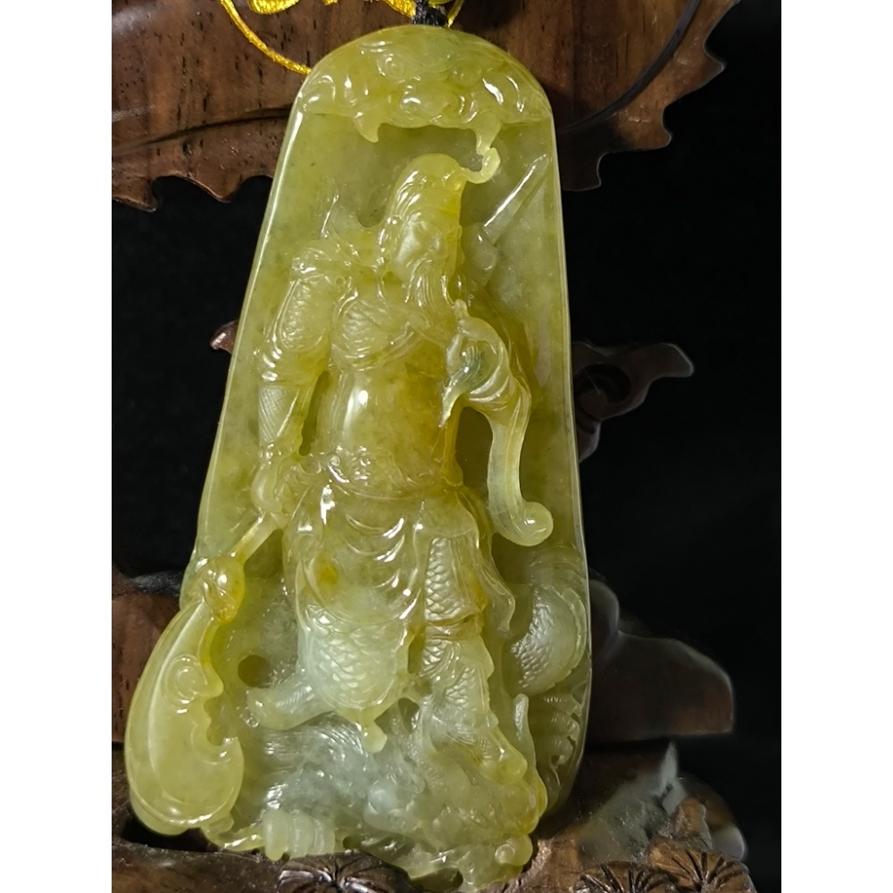 天然緬甸A貨翡翠 滿冰蜜糖黃 【臺證】 關雲長 大件厚莊 關公 義薄雲天 法相莊嚴 附證書 附訂製實木架 收藏箱大師證-細節圖6