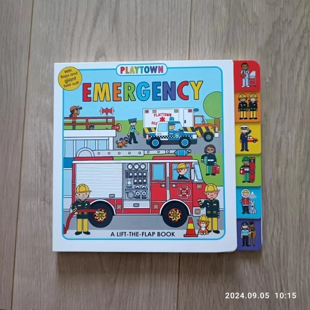 英文硬頁翻翻操作書A Lift-the-Flap book系列 Playtown/Emergency/airport-規格圖8