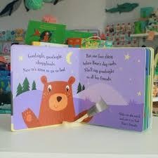 缺書店🍀英文手電筒趣味膠片遊戲書🍀Goodnight Bear (Torchlight Books)🍀硬頁書-細節圖5