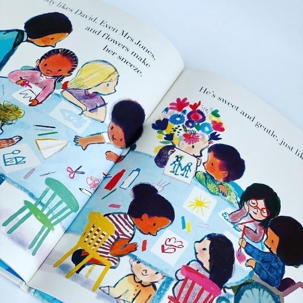 獲獎平裝英文The Boy with Flowers in His Hair🍀Jarvis友誼/善良/溫柔/愛🍀缺書-細節圖8