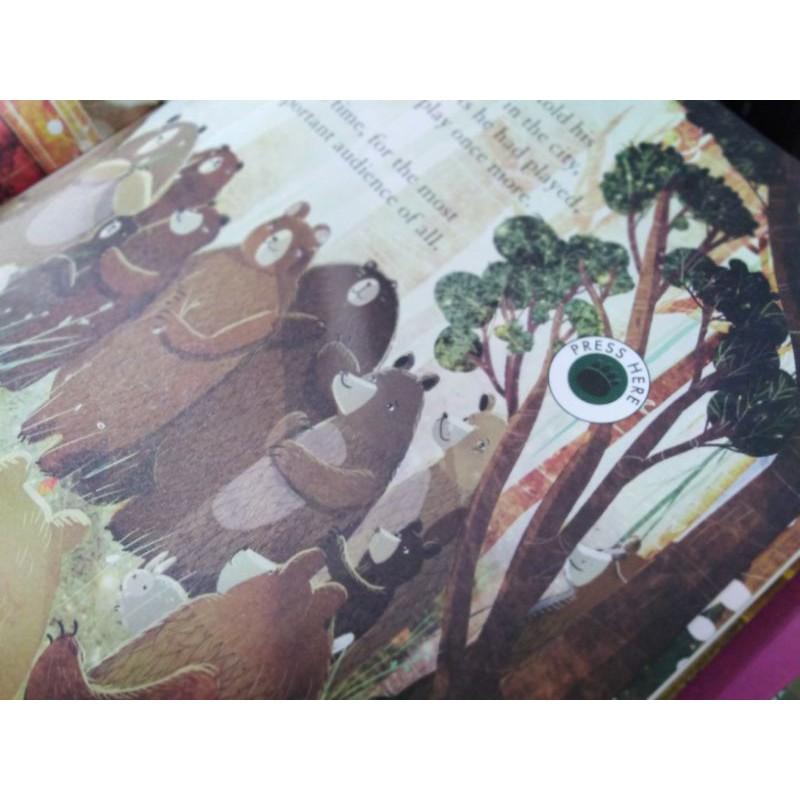 現貨🍀精裝音效書英文繪本🍀The Bear and the Piano Sound Book森林裡的鋼琴師（6處鋼琴聲）-細節圖5