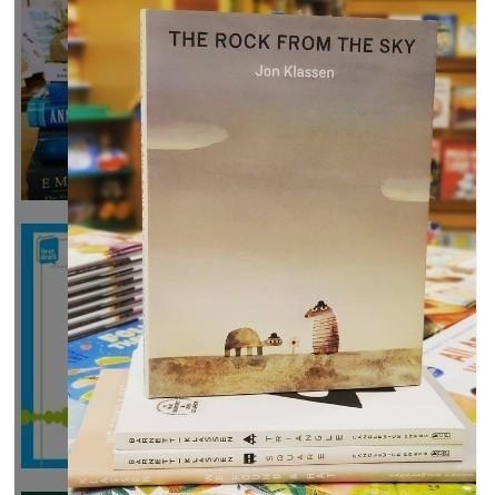 【缺書店】🍀Walker出版英文繪本The Rock from the sky【英國版】🍀Jon Klassen-細節圖2
