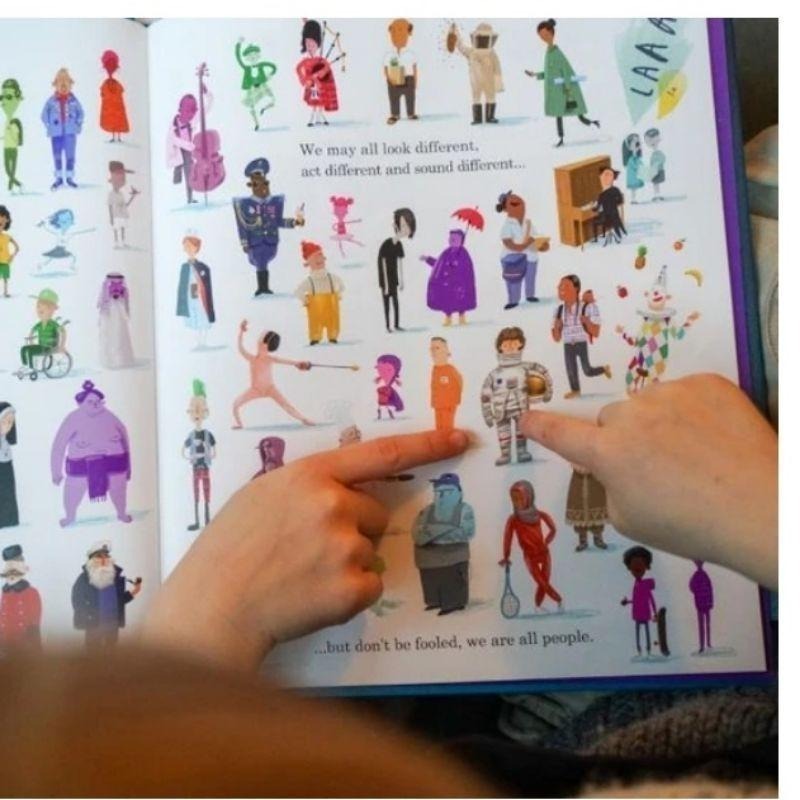 【贈音檔】🍀獲多項大獎经典英文繪本🍀Here We Are🍀Oliver Jeffers🍀【缺書店】-細節圖4