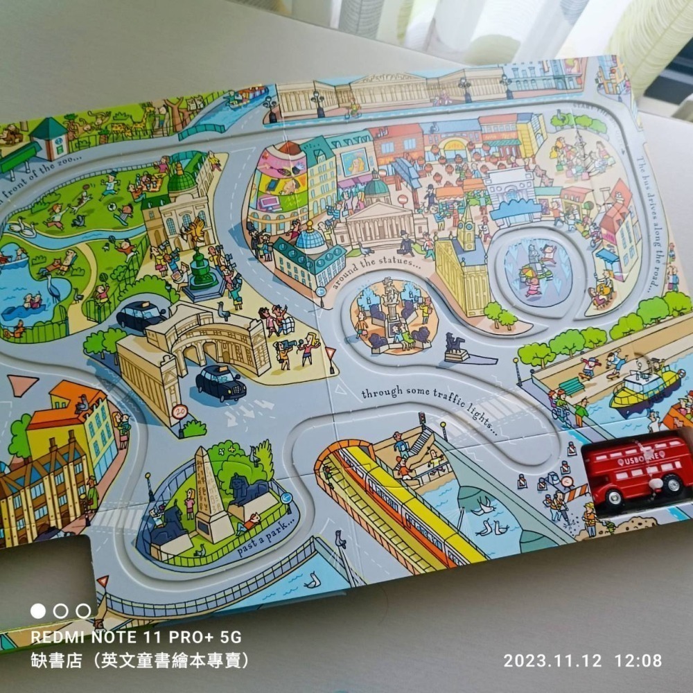 英國Usborne發條雙層巴士跑跑遊戲書🍀 Wind-up Bus🍀4個倫敦街景可拆組🍀缺書店-細節圖6
