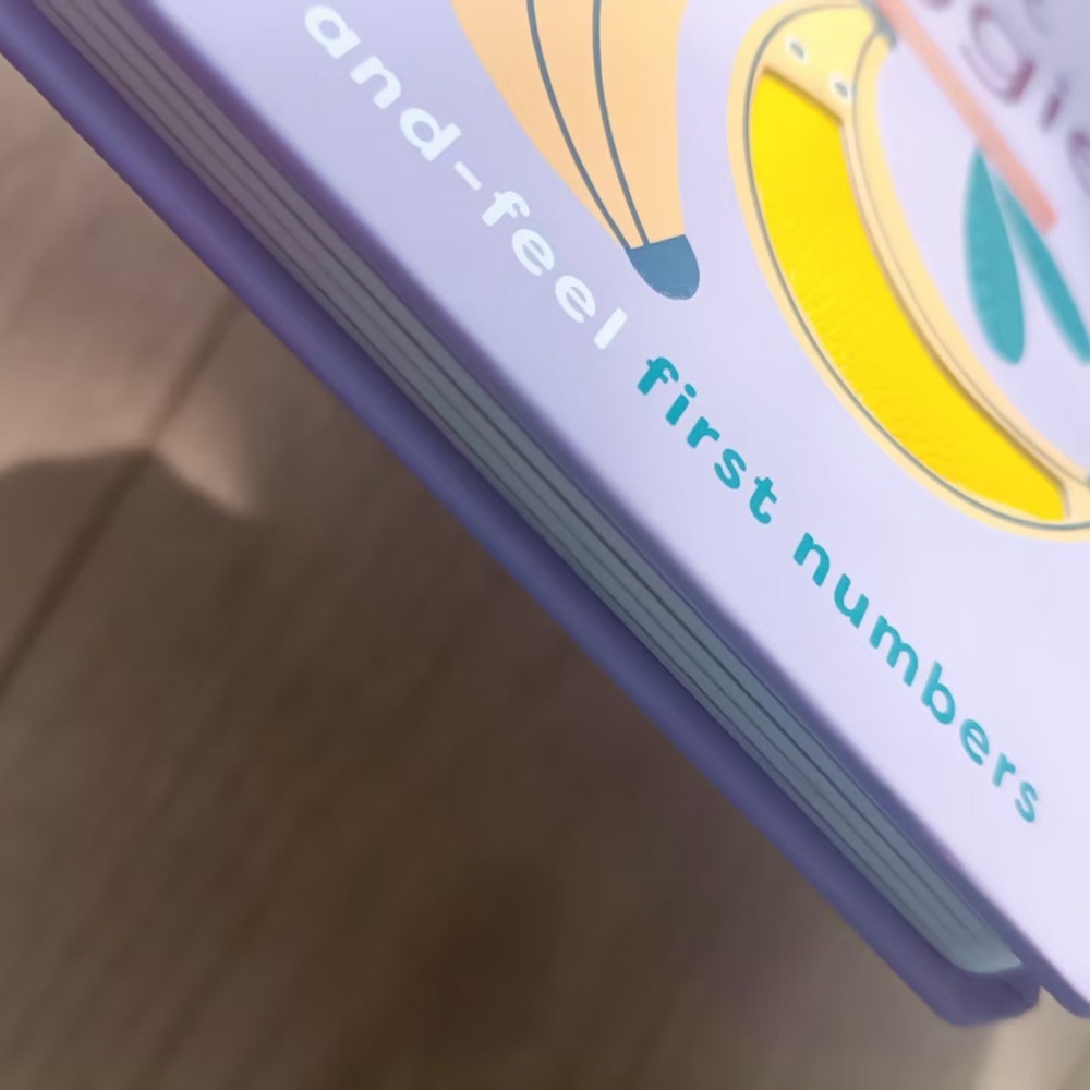 英文啟蒙繪本Minitouch: Fruits & Veggies 【觸摸精裝硬頁書】（認識水果、顏色和學數數】缺書店-細節圖2