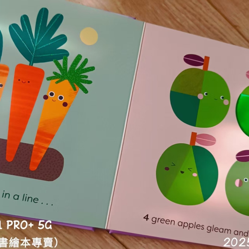 英文啟蒙繪本Minitouch: Fruits & Veggies 【觸摸精裝硬頁書】（認識水果、顏色和學數數】缺書店-細節圖4