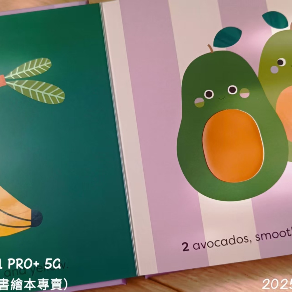 英文啟蒙繪本Minitouch: Fruits & Veggies 【觸摸精裝硬頁書】（認識水果、顏色和學數數】缺書店-細節圖7