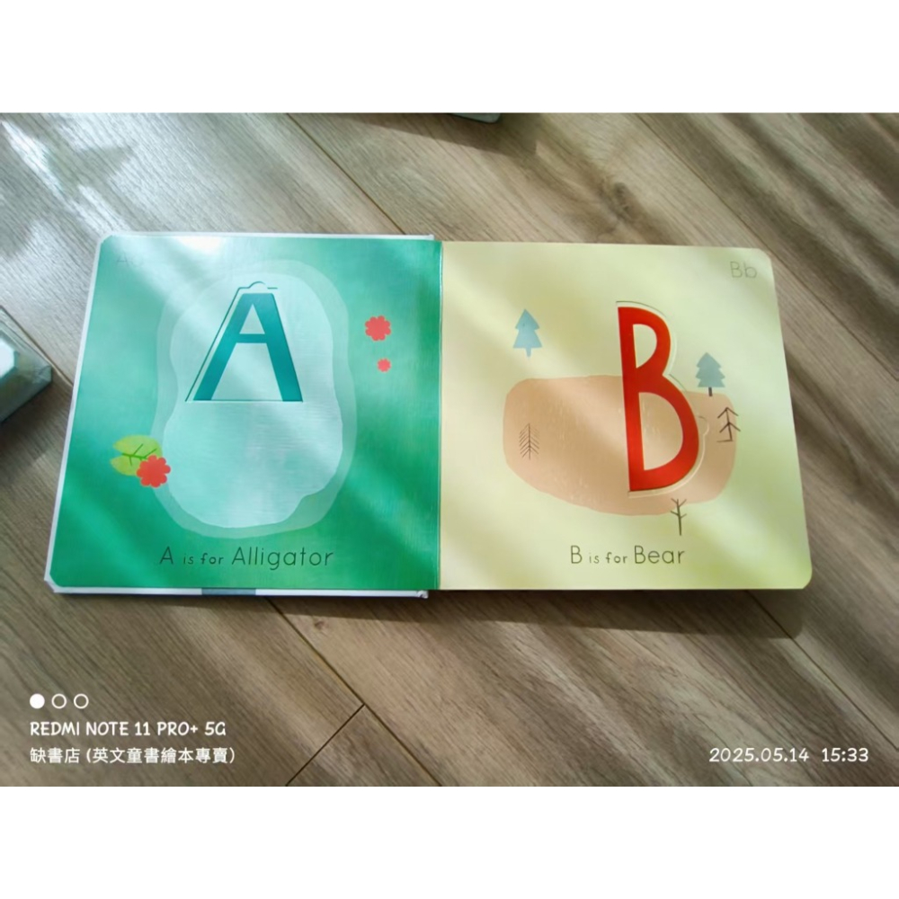 缺書店🍀英文字母動物書 A TO Z: An Alphabet of Animals 每頁有大片翻翻頁🍀海外補貨中-細節圖7