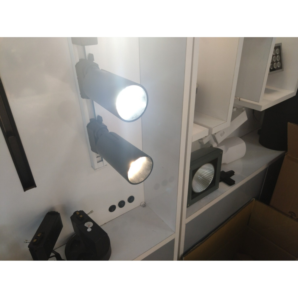 (現貨大優惠)10W 筒形 COB 軌道燈 保固一年 高亮度 高CP-細節圖2