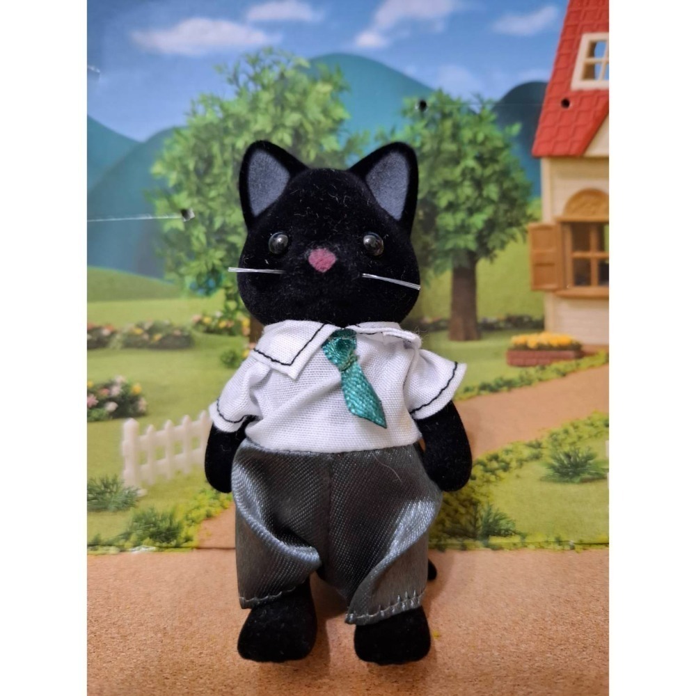 黑貓爸爸（衣服有黃斑）