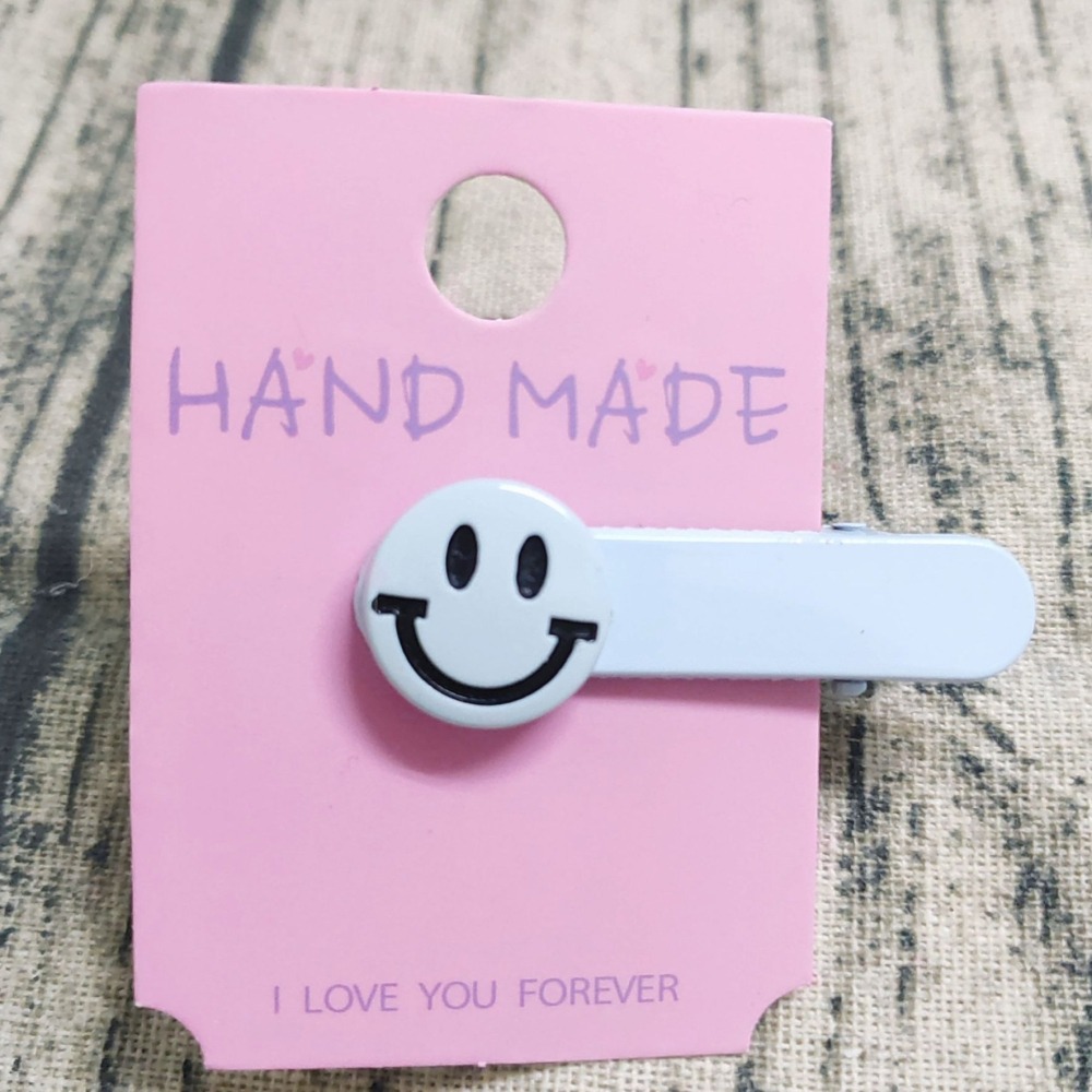 💕小V購物💕【手作髮夾系列 - 馬卡龍笑臉髮夾】 手作髮夾 奶油膠髮夾 可愛髮夾 卡通髮夾 韓系髮夾 鴨嘴夾 現貨-細節圖3