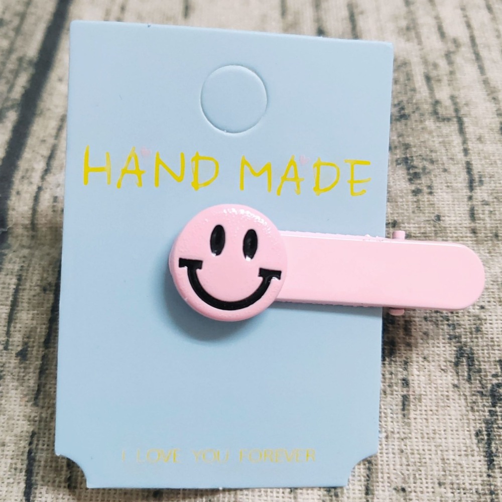 💕小V購物💕【手作髮夾系列 - 馬卡龍笑臉髮夾】 手作髮夾 奶油膠髮夾 可愛髮夾 卡通髮夾 韓系髮夾 鴨嘴夾 現貨-細節圖4
